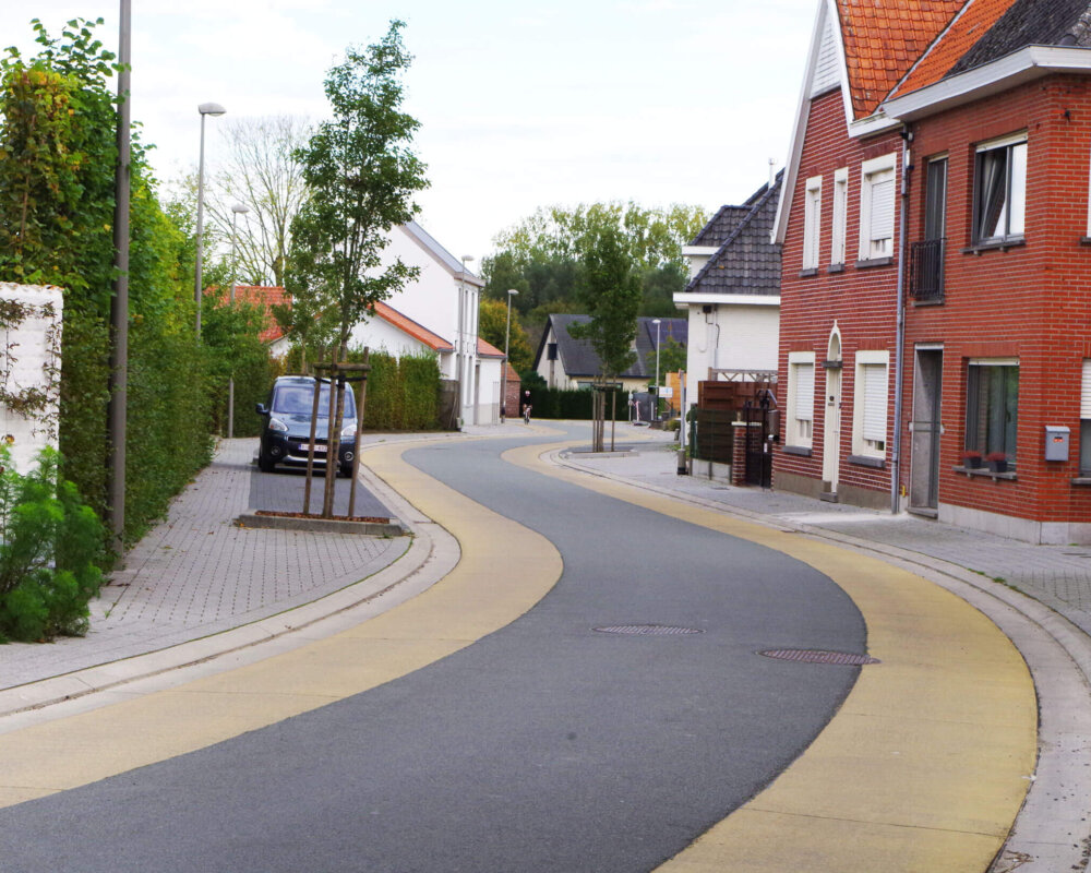 Zingem: wegen- en rioleringswerken Dompel, Dorpsstraat, Omgangstraat